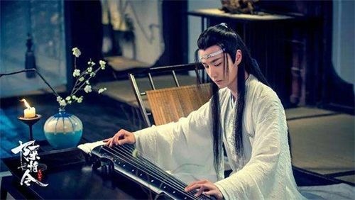 Nhân vật Lam Trạm lạnh lùng, nho nhã, lãnh đạm nhưng lại dần tan chảy khi gặp Ngụy Vô Tiện nhiệt tình. Có thể nói Trần Tình Lệnh đã trở thành bệ phóng cho thành công của 2 mỹ nam Tiêu Chiến, Nhất Bác.