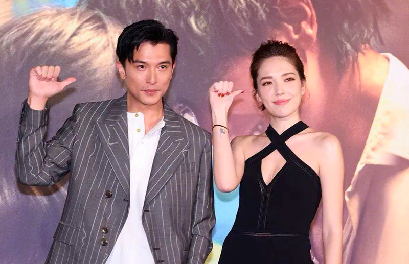 4 cặp sao Hoa ngữ được CDM khuyên ly hôn nhiều nhất: Top 1 đã tan đàn xẻ nghé ngay trước Tết - Ảnh 4 4 cặp sao Hoa ngữ được CDM khuyên ly hôn nhiều nhất: Top 1 đã tan đàn xẻ nghé ngay trước Tết - Ảnh 4