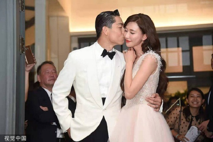 Tình trường 5 mỹ nhân đón hoa cưới của Angela Baby - Huỳnh Hiểu Minh - Ảnh 3 Tình trường 5 mỹ nhân đón hoa cưới của Angela Baby - Huỳnh Hiểu Minh - Ảnh 3