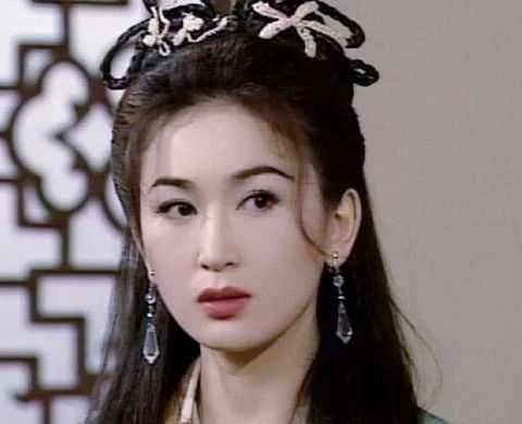 Còn đây là nhan sắc giúp Ôn Bích Hà có được danh xưng 'Đát Kỷ đẹp nhất màn ảnh'. Còn đây là nhan sắc giúp Ôn Bích Hà có được danh xưng 'Đát Kỷ đẹp nhất màn ảnh'.