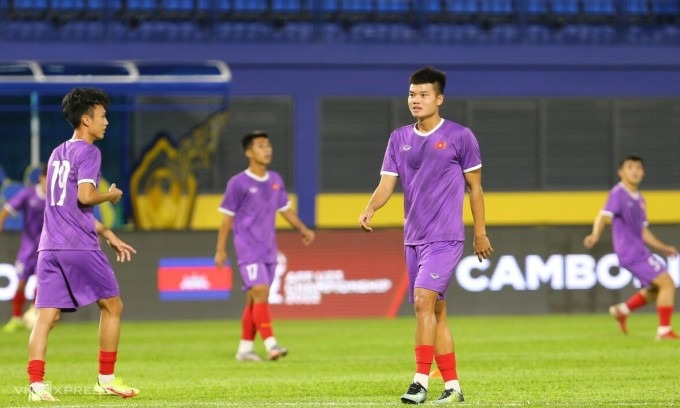 U23 Việt Nam bị thâm hụt lực lượng do dịch Covid-19. Ảnh: Vnexpress U23 Việt Nam bị thâm hụt lực lượng do dịch Covid-19. Ảnh: Vnexpress
