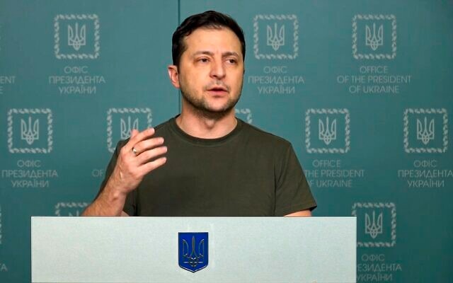 Tổng thống Zelensky kêu gọi công dân nước ngoài tham chiến giúp Ukraine.