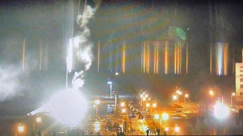 Cháy nhà máy điện hạt nhân lớn nhất Ukraine, cảnh báo thảm họa gấp 10 lần Chernobyl - Ảnh 1 Cháy nhà máy điện hạt nhân lớn nhất Ukraine, cảnh báo thảm họa gấp 10 lần Chernobyl - Ảnh 1