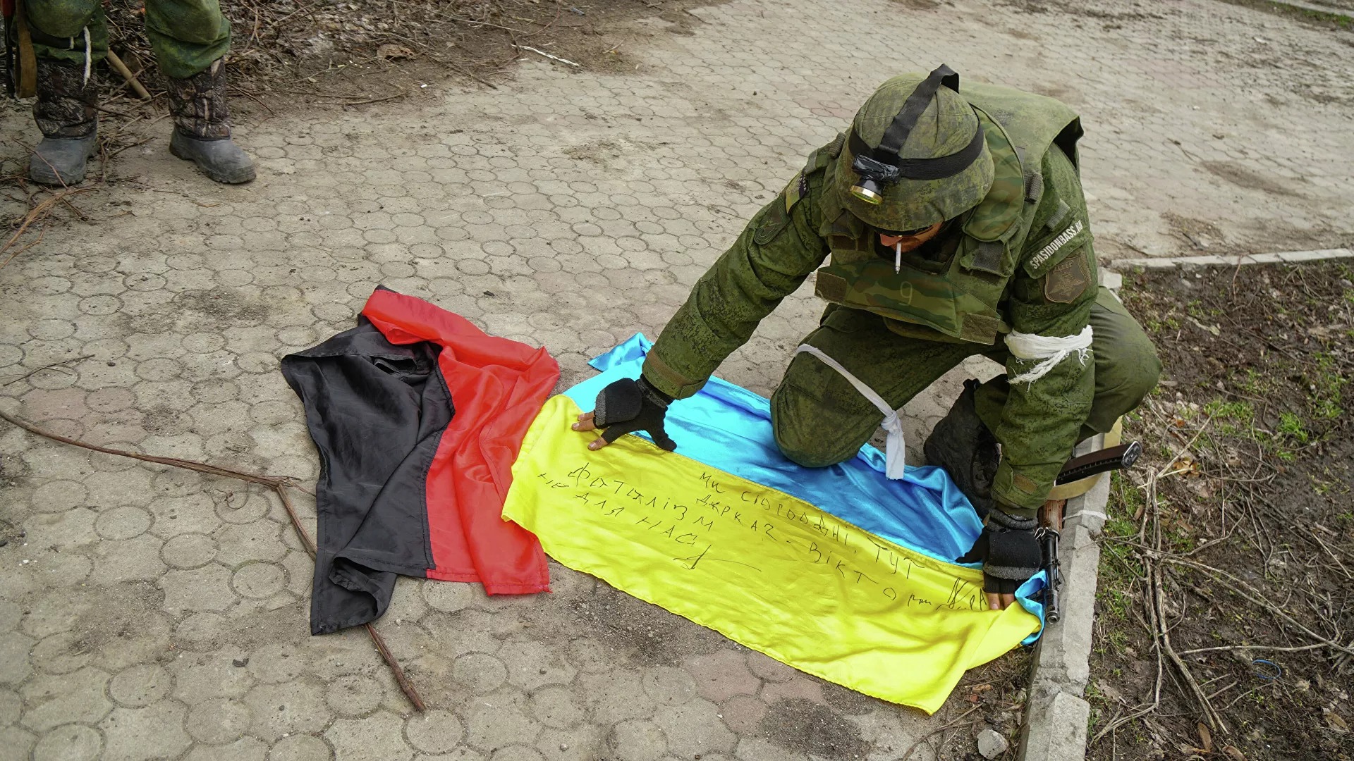 Đến thời điểm hiện tại, con số mà Bộ Ngoại giao Ukraine đưa ra đã là 20.000 người. Ảnh: Sputnik