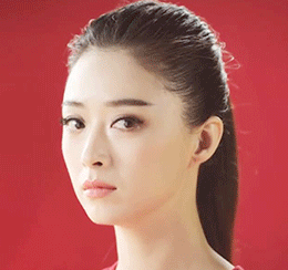 'Hoa Phi' Tưởng Hân có màn đảo mắt kinh điển trong Chân Hoàn Truyện. Dù có trợn ngược mắt thì cô ấy vẫn xinh đẹp, có dáng vẻ tự cao vô cùng đáng yêu.