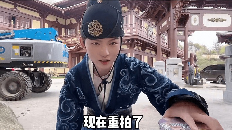 Anh ta khẳng định Thanh Trâm Hành đang được quay lại, nữ chính vẫn là Dương Tử.