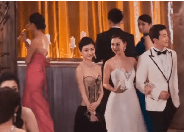 Khoảnh khắc Trương Bá Chi, Cảnh Điềm đọ sắc, mỗi người một vẻ mười phân vẹn mười - Ảnh 7 Khoảnh khắc Trương Bá Chi, Cảnh Điềm đọ sắc, mỗi người một vẻ mười phân vẹn mười - Ảnh 7
