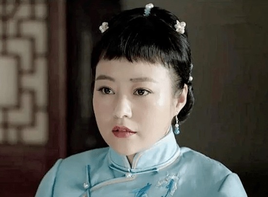 Lưu Diệc Phi và 17 sao Hoa ngữ thất bại ê chề trong cuộc chiến níu giữ thanh xuân - Ảnh 29 Lưu Diệc Phi và 17 sao Hoa ngữ thất bại ê chề trong cuộc chiến níu giữ thanh xuân - Ảnh 29