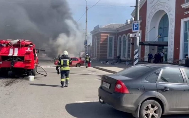 Nga: Ukraine âm mưu tấn công 'cờ giả', dùng tên lửa bắn vào dân thường Nga: Ukraine âm mưu tấn công 'cờ giả', dùng tên lửa bắn vào dân thường