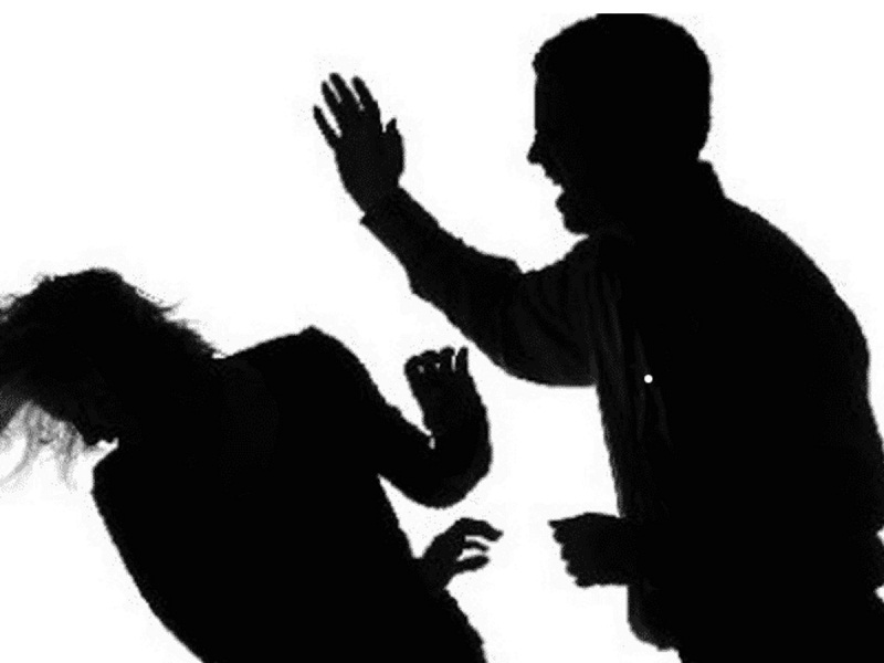 Người có hành vi bạo lực gia đình bị cấm tiếp xúc với đối phương, giữ khoảng cách 50m 1
