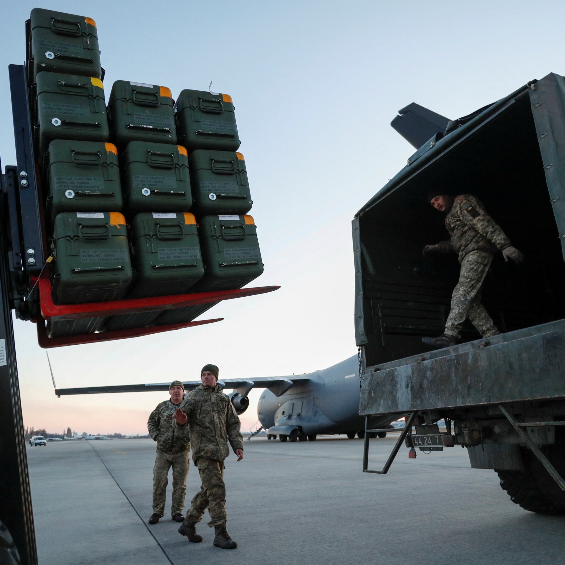 Tổng thống Biden thực hiện 80% lời hứa với Ukraine