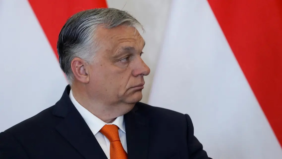 Cấm vận dầu Nga: Hungary 'phũ' với EU vì không muốn nền kinh tế lãnh 'bom nguyên tử'