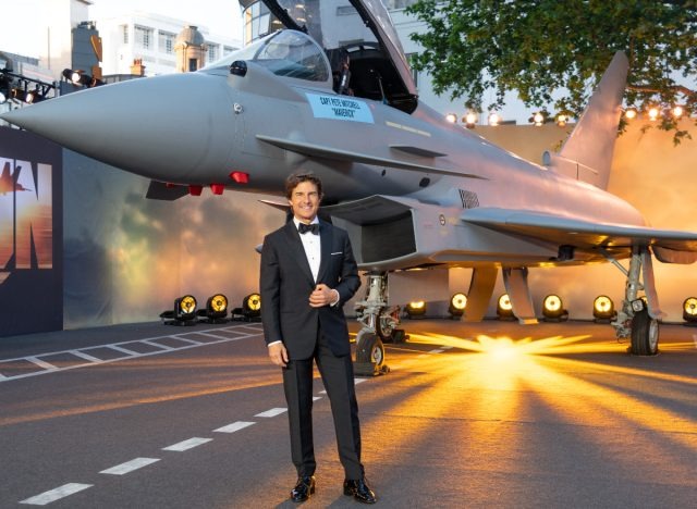 Bí quyết khiến Tom Cruise 'mlem' ở tuổi 59 - Ảnh 3 Bí quyết khiến Tom Cruise 'mlem' ở tuổi 59 - Ảnh 3