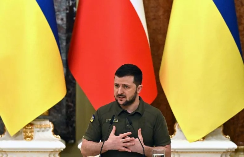 Tổng thống Ukraine thề 'sống còn' với Nga trong trận đánh khốc liệt nhất Donbass Tổng thống Ukraine thề 'sống còn' với Nga trong trận đánh khốc liệt nhất Donbass