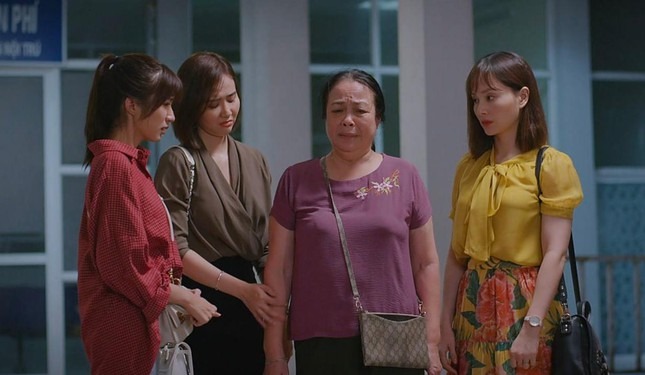 Thương Ngày Nắng Về: Những câu nói thấm thía của mẹ Nga và Vân Khánh - Ảnh 3 Thương Ngày Nắng Về: Những câu nói thấm thía của mẹ Nga và Vân Khánh - Ảnh 3