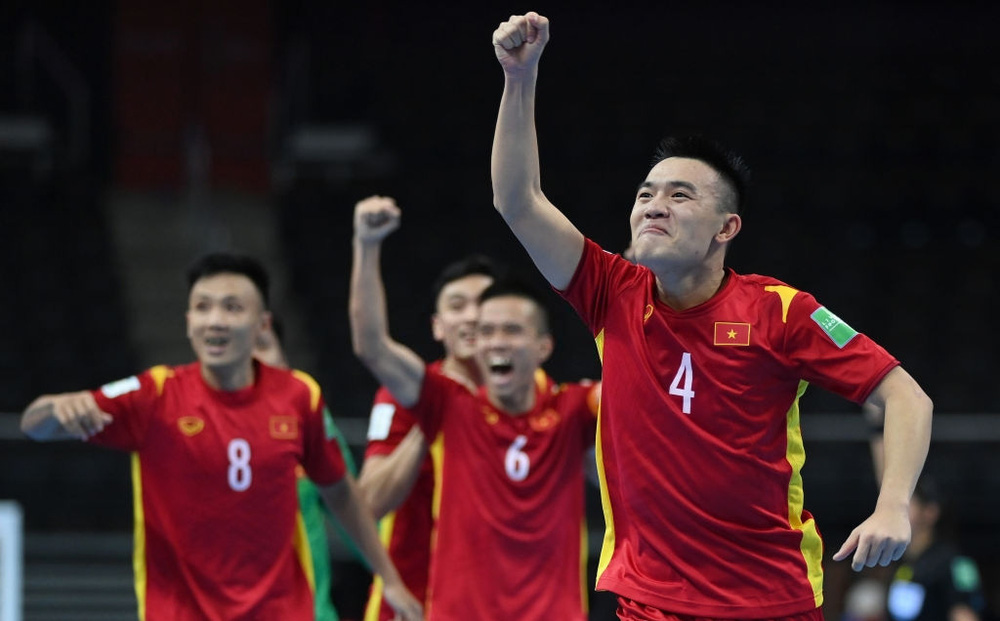Lần thứ 2 tham dự World Cup Futsal cũng là lần thứ 2 liên tiếp ĐT Việt Nam lọt vào vòng 1/8