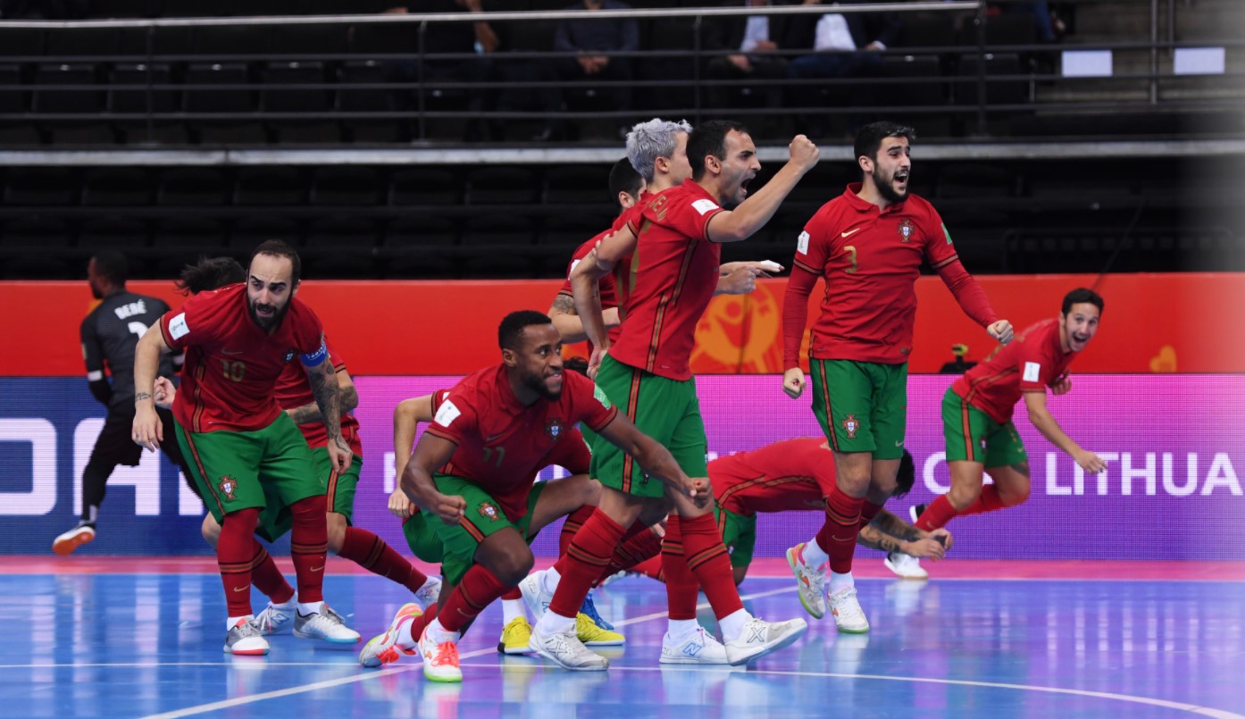 Lịch thi đấu Chung kết World Cup Futsal 2021: ‘Nhà vua’ châu Âu đối đầu ĐKVĐ Thế giới 2 Lịch thi đấu Chung kết World Cup Futsal 2021: ‘Nhà vua’ châu Âu đối đầu ĐKVĐ Thế giới 2