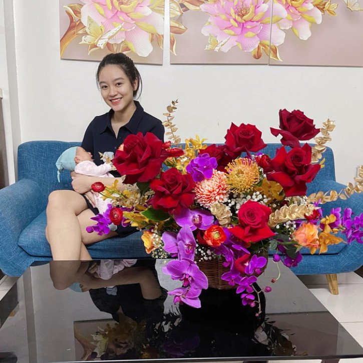 Phan Văn Đức tặng vợ combo hàng hiệu, Quế Ngọc Hải tự hào vì công chúa nhỏ 3