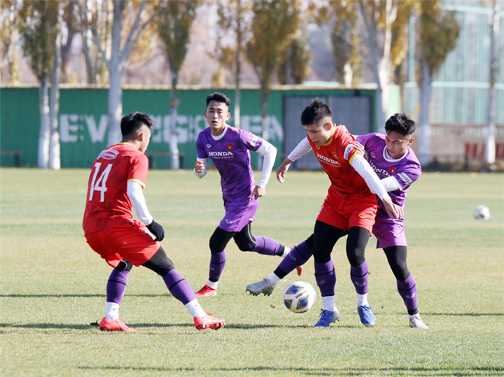 U23 Việt Nam chia quân đấu đối kháng, HLV Park chỉ đạo cả đội nghiên cứu kỹ U23 Myanmar 2