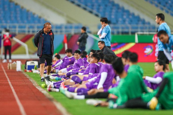 Cựu HLV Nhật Bản và U19 Việt Nam: ‘Cầu thủ Việt không thua về trình độ, chỉ kém kinh nghiệm’ 3 Cựu HLV Nhật Bản và U19 Việt Nam: ‘Cầu thủ Việt không thua về trình độ, chỉ kém kinh nghiệm’ 3