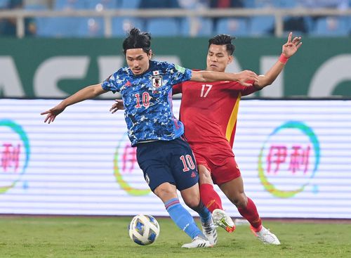 ĐT Việt Nam tiếp tục tụt dốc không phanh trên BXH FIFA 2