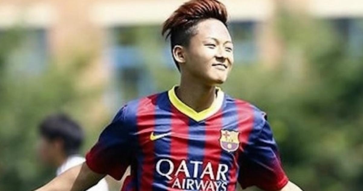 Messi Hàn Quốc từng được đánh giá rất cao tại lò La Masia - Ảnh: Marca Messi Hàn Quốc từng được đánh giá rất cao tại lò La Masia - Ảnh: Marca