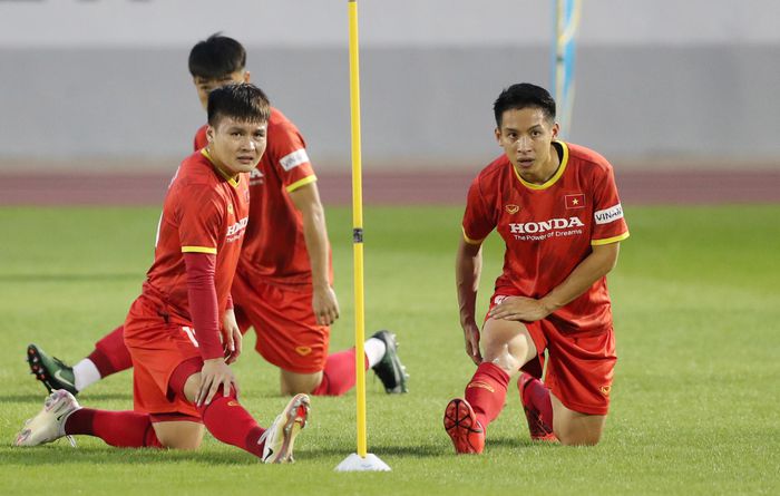 Hôm nay ĐT Việt Nam lên đường dự AFF Cup 2021, Hùng Dũng vắng mặt vì sự cố 1