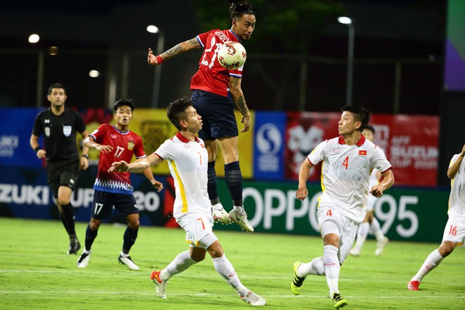 Công Phượng, Văn Đức ghi bàn, Việt Nam dễ dàng đánh bại Lào chào sân AFF Cup 2021 4