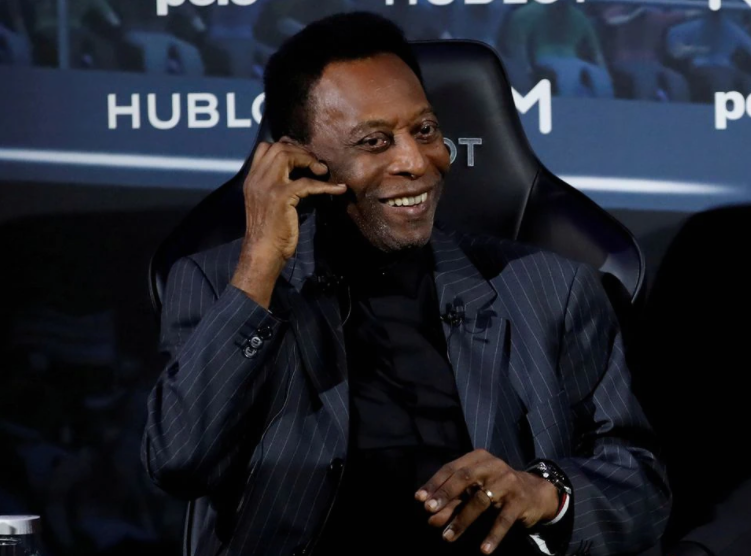 Vua bóng đá Pele lại nhập viện khẩn cấp ở tuổi 81 1