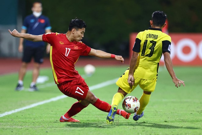 Kết quả Việt Nam 3-0 Malaysia: Show diễn của Hoàng Đức, Quang Hải và Công Phượng 8