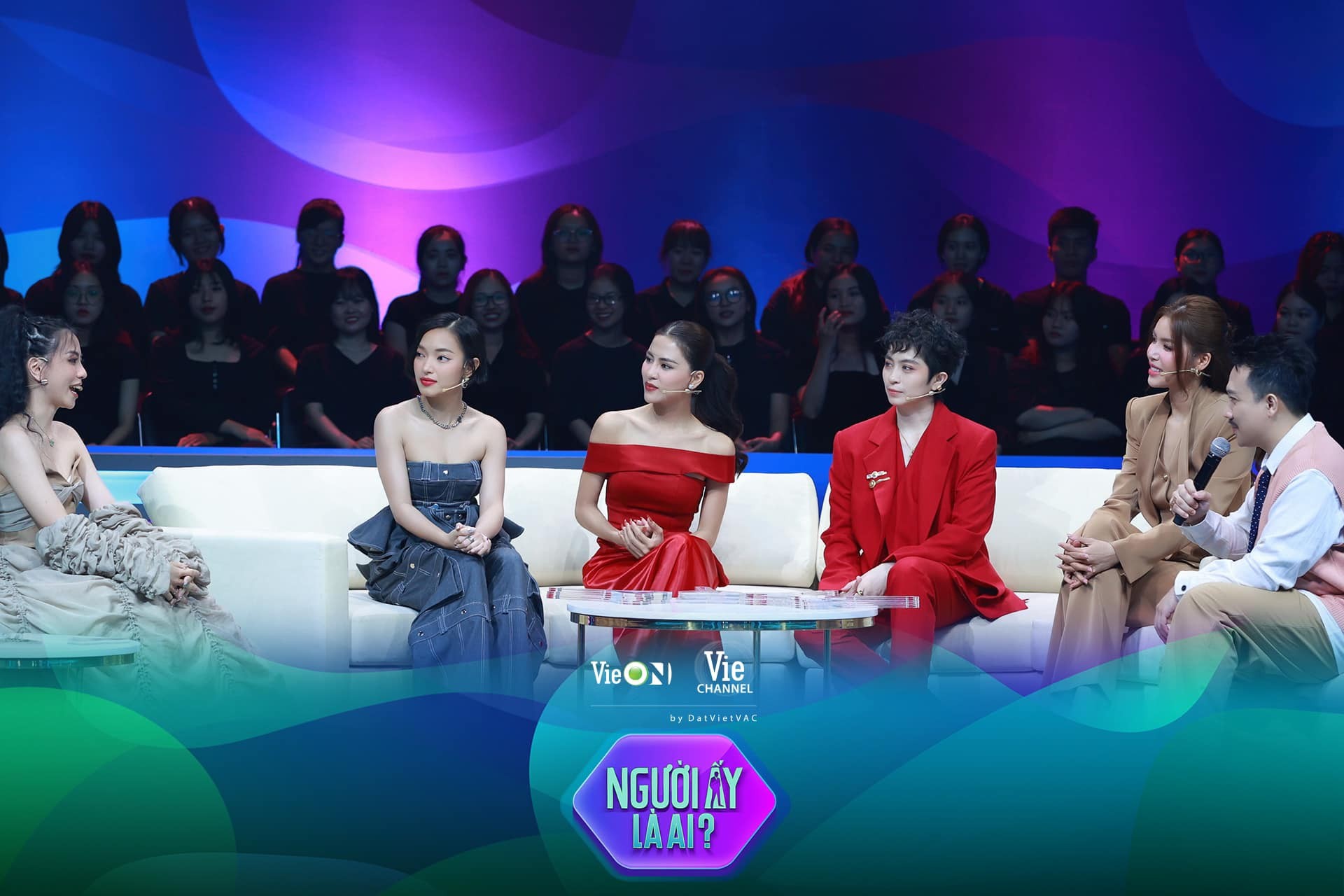 Profile khủng của nữ chính tập 2 'Người ấy là ai' khiến nhiều người bất ngờ - Ảnh 6