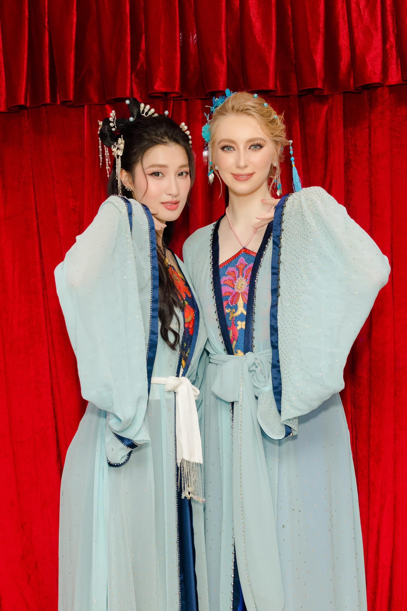 Hóa thân thành Thúy Kiều, Thúy Vân, Hoa hậu Quốc tế 2022 Jasmin, Á hậu Phương Nhi ai đẹp hơn? - Ảnh 3