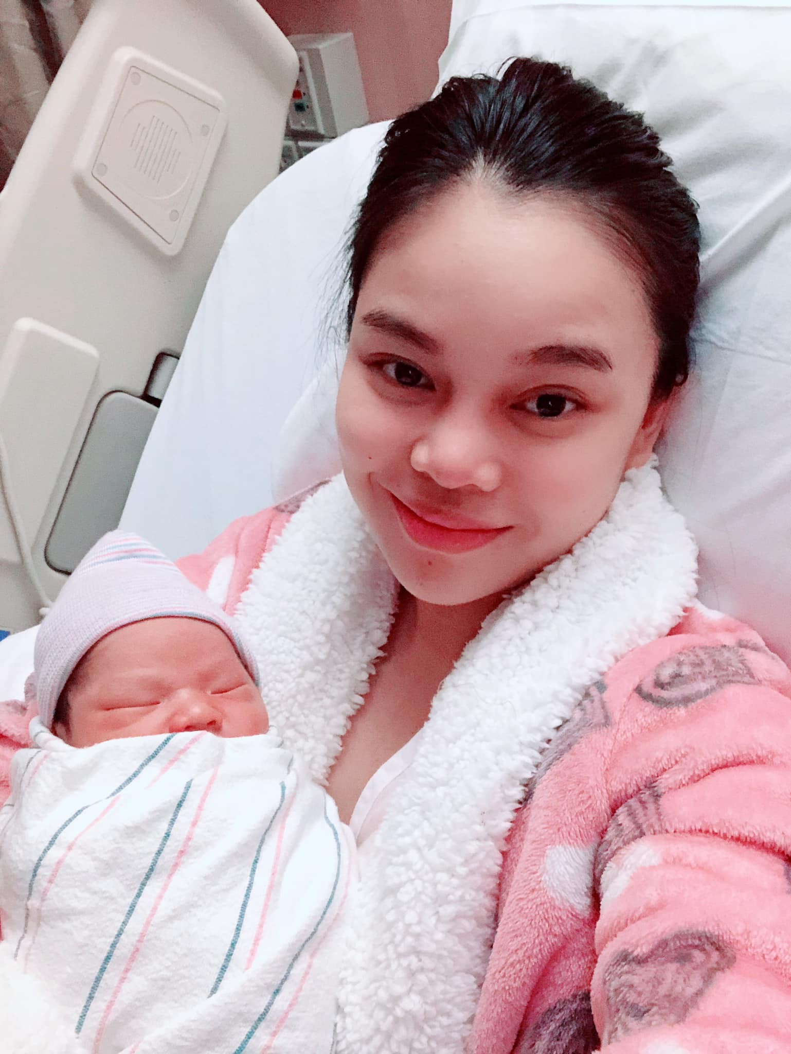 Giang Hồng Ngọc lần đầu chia sẻ về quá trình sinh con bên Mỹ không có chồng bên cạnh - Ảnh 1