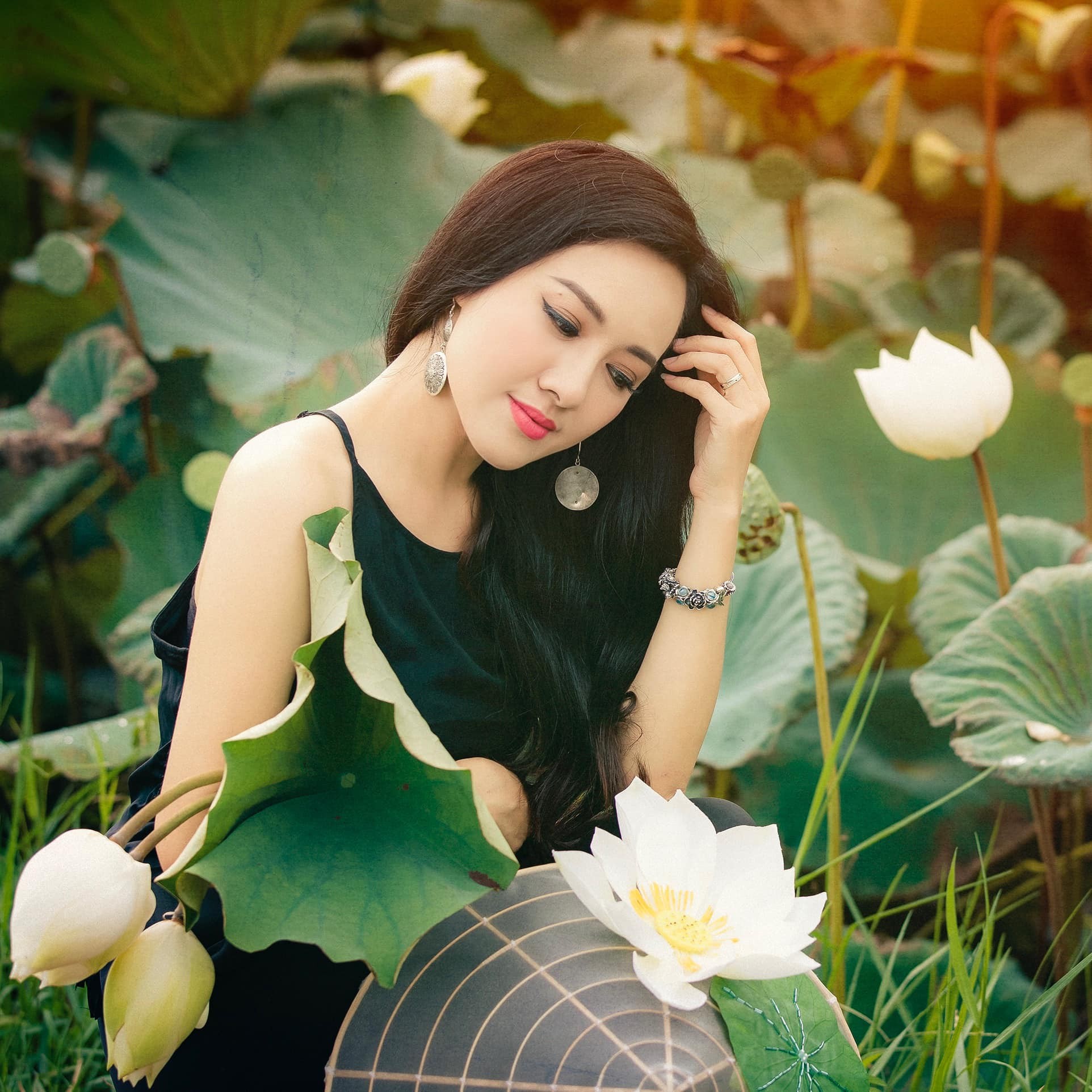 BTV Hoài Anh không ngại đăng ảnh mặt mộc, khoe 'nghề tay trái' của bản thân cực ý nghĩa - Ảnh 1