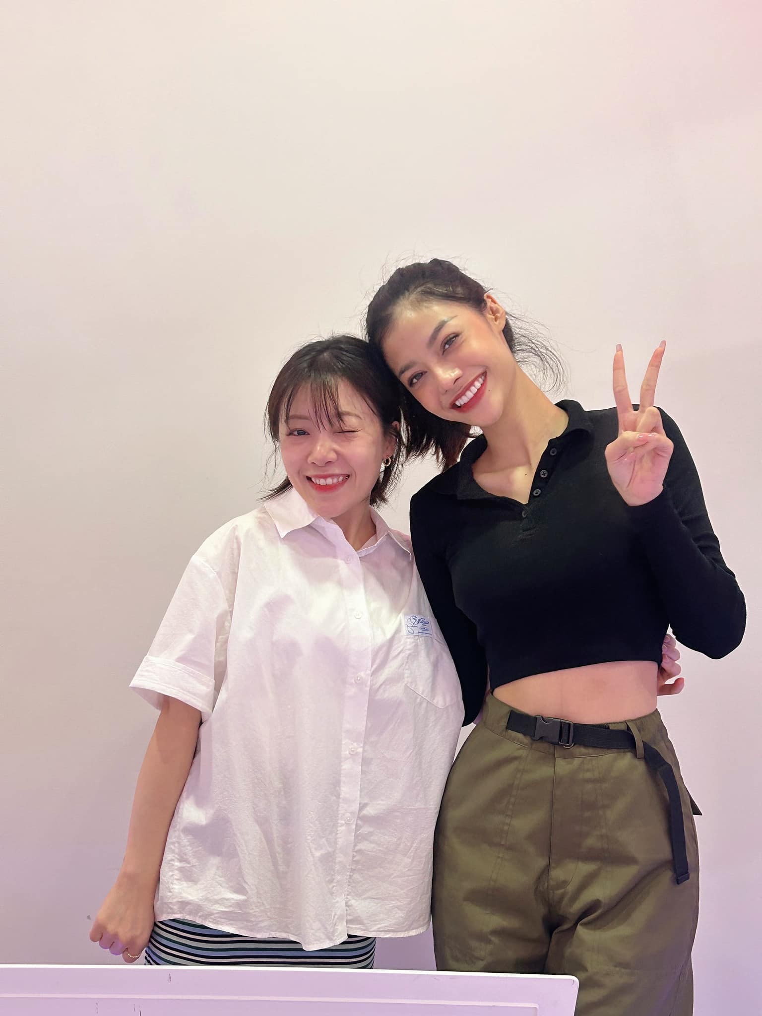 Hình ảnh Lona trainning tại Hàn Quốc. Ảnh: FBNV. Hình ảnh Lona trainning tại Hàn Quốc. Ảnh: FBNV.