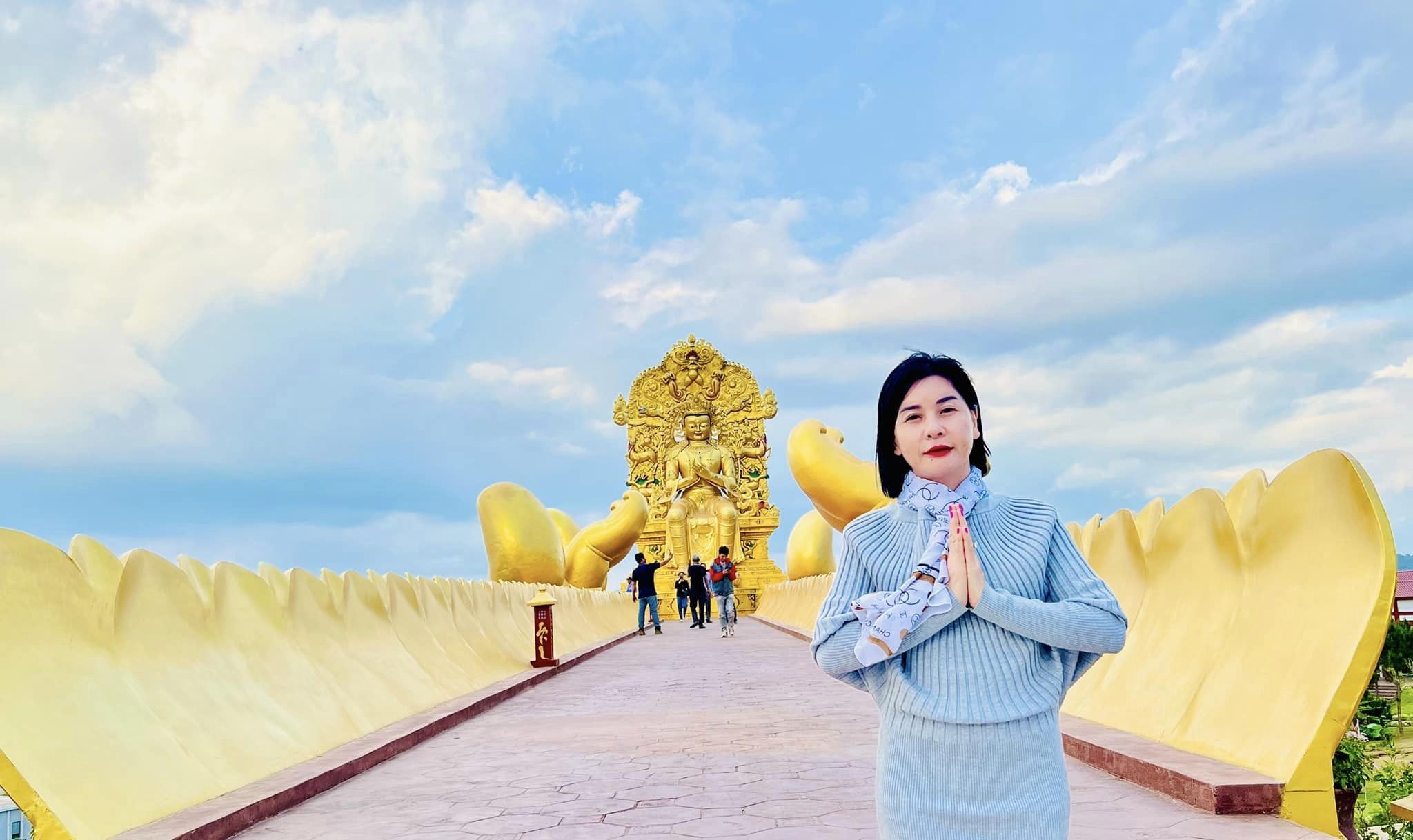 Sau 2 năm chia tay, cuộc sống của Kiều Minh Tuấn và Cát Phượng thay đổi như thế nào? - Ảnh 1