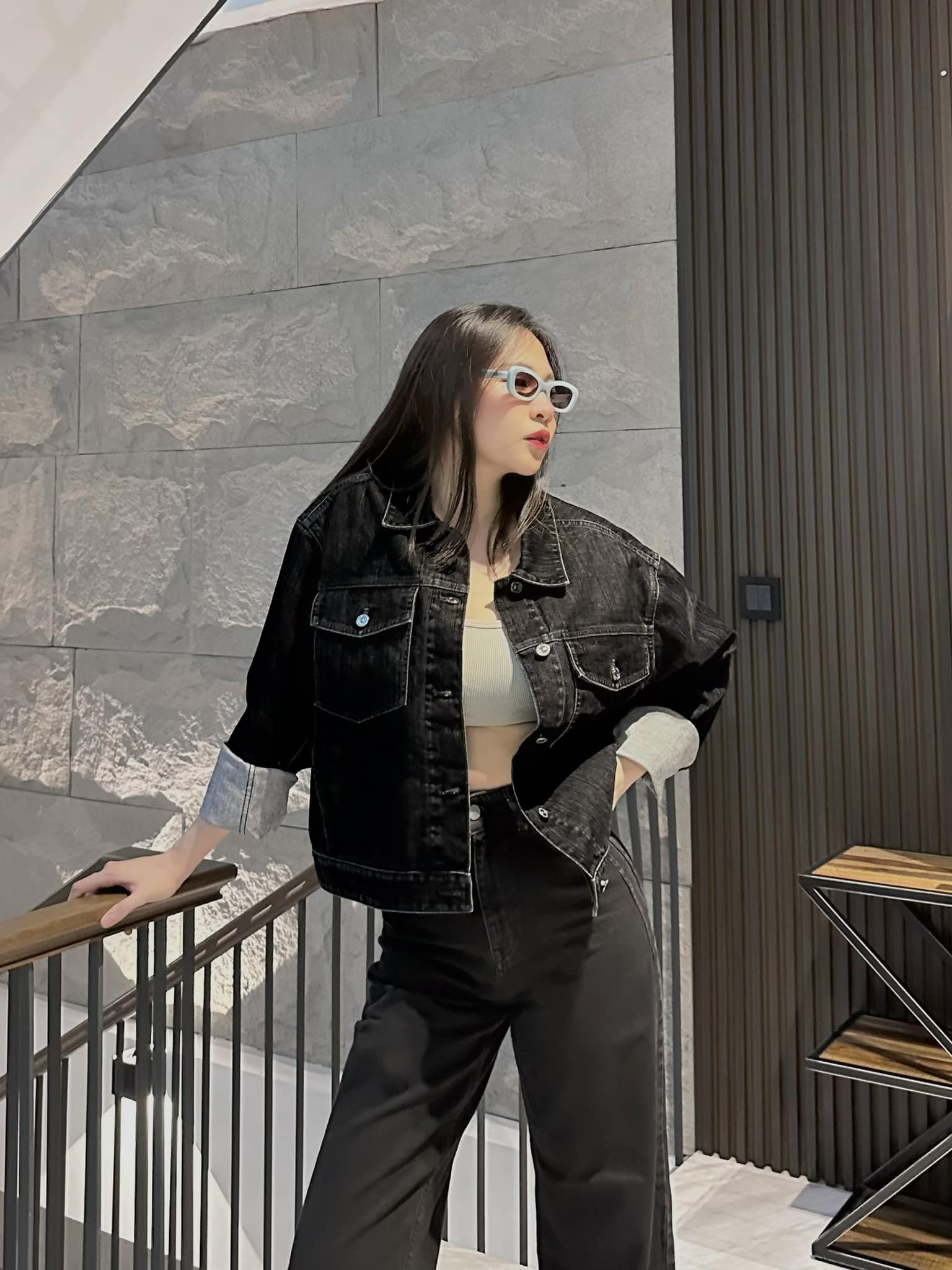 Đàm Thu Trang lấy lại dáng nhanh chóng mặt sau sinh, gặp gỡ hội bạn thân chiếm spotlight - Ảnh 2