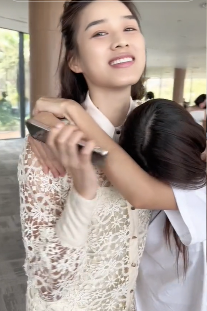 Fan Đỗ Hà và Thùy Tiên tranh cãi gay gắt khi 2 nàng hậu thi xem ai mặt mộc đẹp? - Ảnh 2