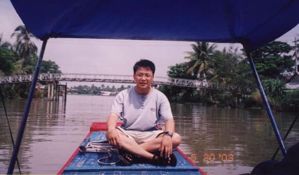 Nhan sắc của Shark Bình thời trẻ gây chú ý. Nhan sắc của Shark Bình thời trẻ gây chú ý.