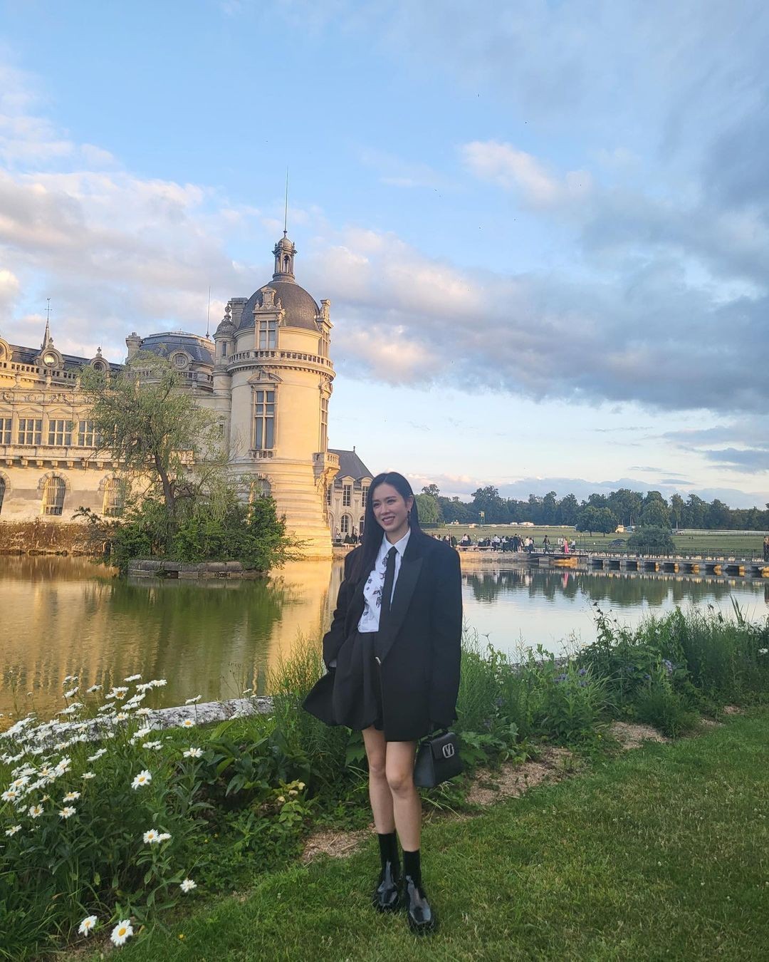 Son Ye Jin khoe hình con trai 7 tháng tuổi, điểm đặc biệt khiến dân mạng phát sốt - Ảnh 1