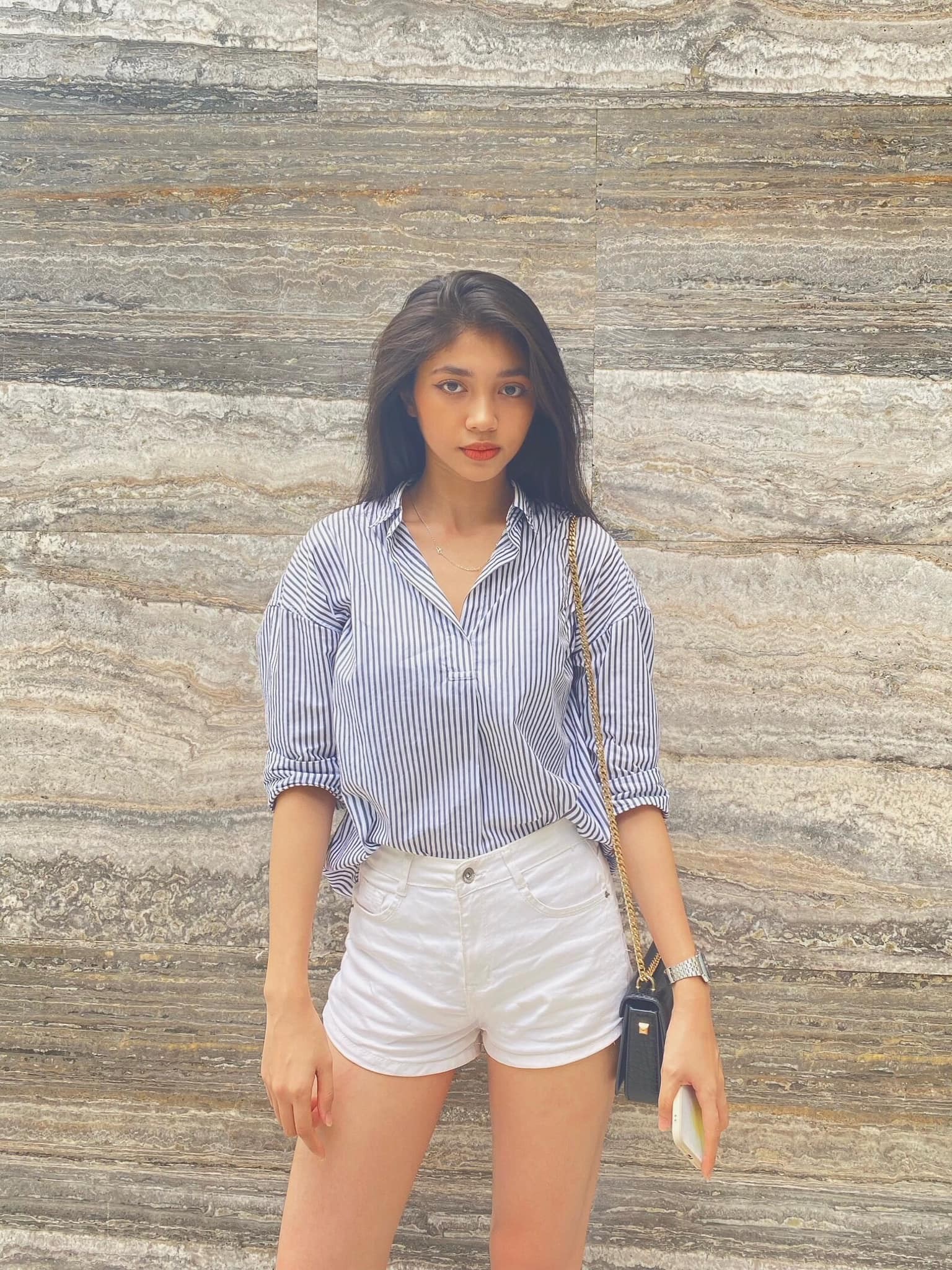 Ảnh hồi nhỏ của Á hậu Minh Kiên giúp cô thoát nghi vấn thẩm mỹ 1 điểm trên mặt - Ảnh 3