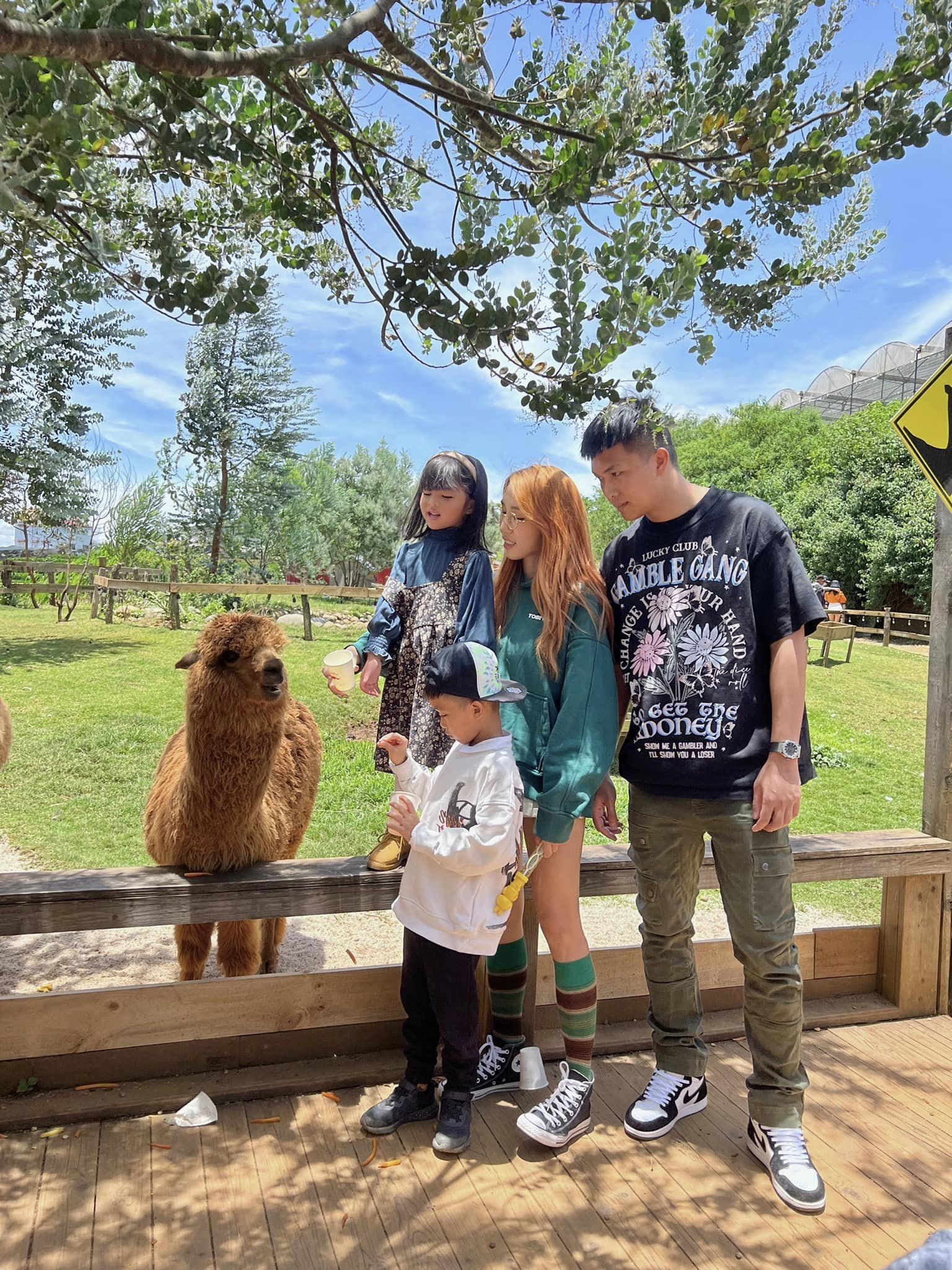 Sau hơn 10 năm bên nhau, BigDaddy và Emily tổ chức lễ cưới vào đầu tháng 8 - Ảnh 5