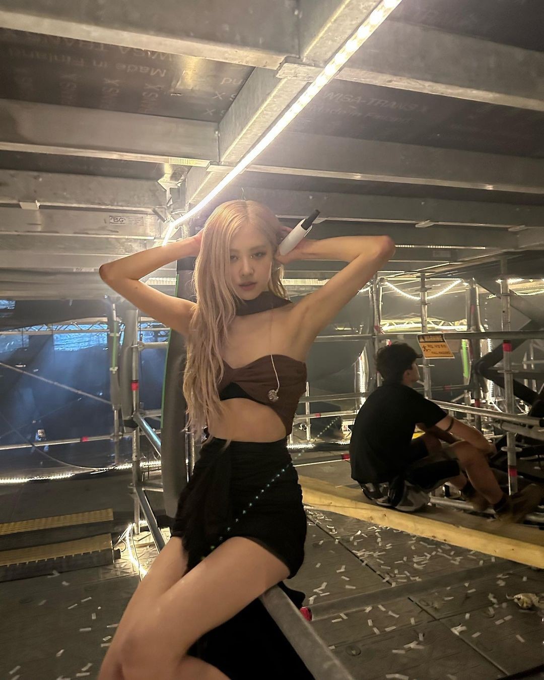 Các thành viên BlackPink trước giờ G: Rosé đăng ảnh gợi cảm, Jisoo đăng trạng thái khiến fan xao xuyến - Ảnh 3 Các thành viên BlackPink trước giờ G: Rosé đăng ảnh gợi cảm, Jisoo đăng trạng thái khiến fan xao xuyến - Ảnh 3
