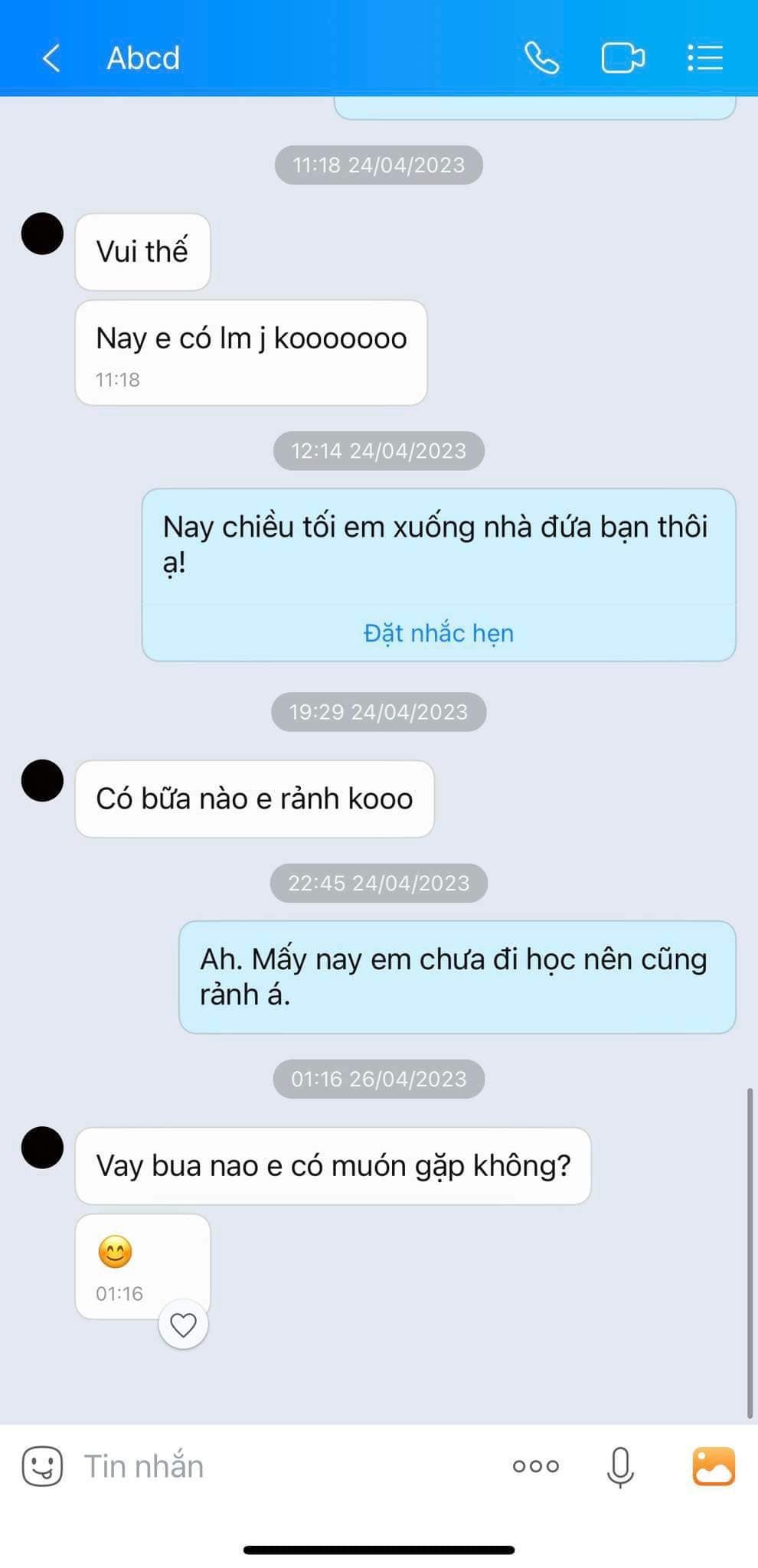 Không những vậy còn liên hệ qua Zalo. 