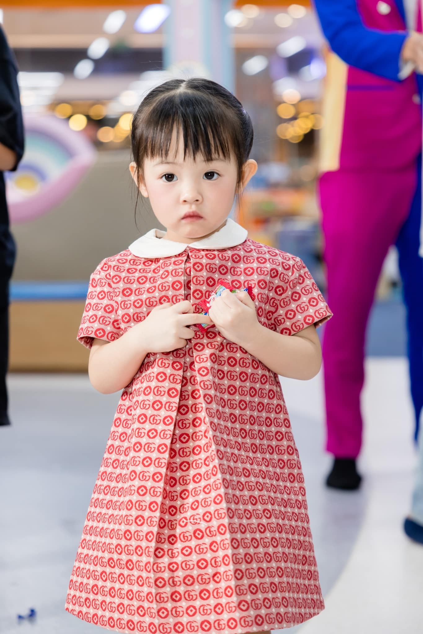 Cường Đô La chia sẻ khoảnh khắc đáng yêu của con gái, nhìn biểu cảm của Suchin khiến dân mạng đồng loạt bật cười - Ảnh 6 Cường Đô La chia sẻ khoảnh khắc đáng yêu của con gái, nhìn biểu cảm của Suchin khiến dân mạng đồng loạt bật cười - Ảnh 6