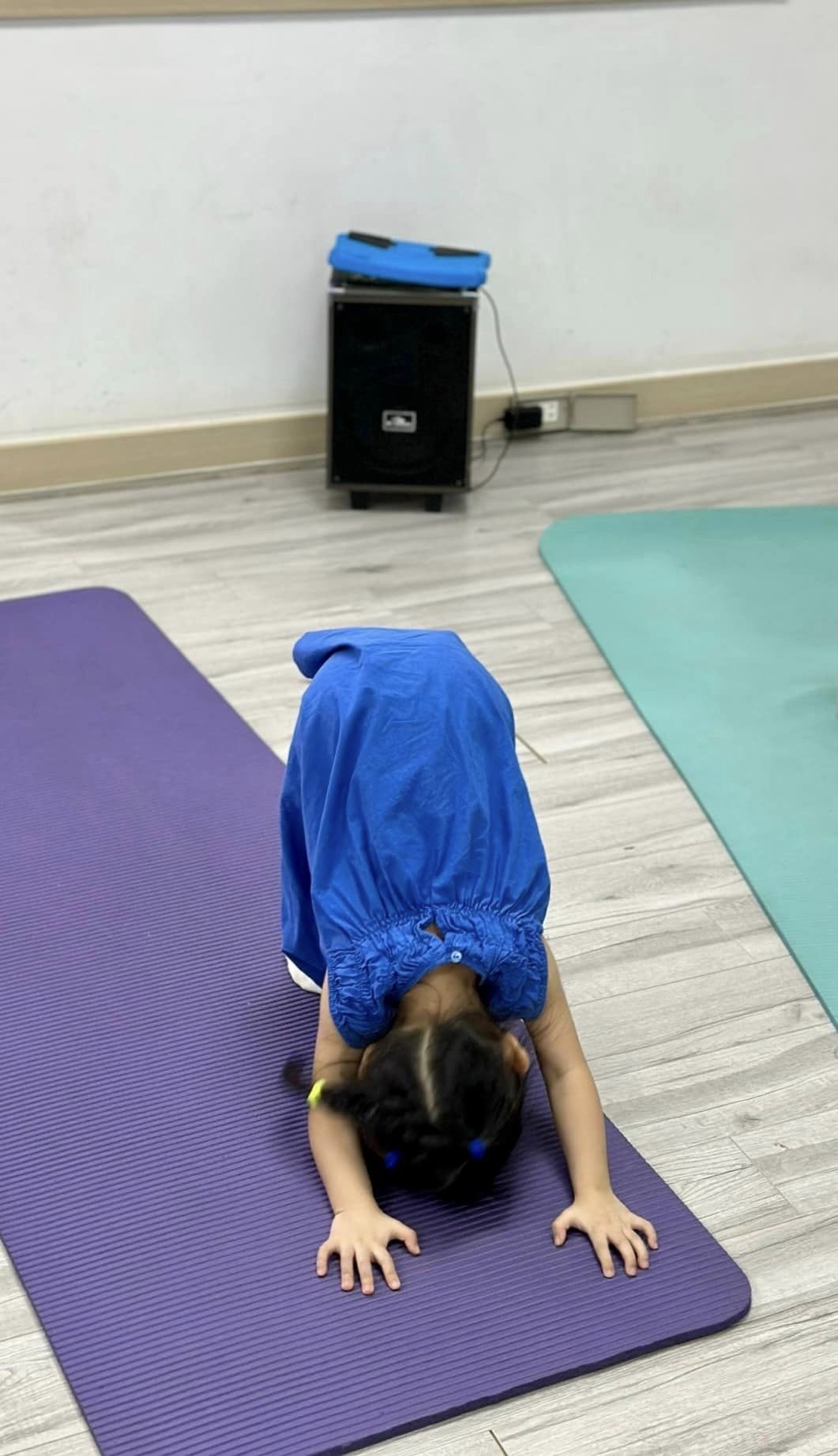 Cường Đô La chia sẻ khoảnh khắc đáng yêu của con gái, nhìn biểu cảm của Suchin khiến dân mạng đồng loạt bật cười - Ảnh 4 Cường Đô La chia sẻ khoảnh khắc đáng yêu của con gái, nhìn biểu cảm của Suchin khiến dân mạng đồng loạt bật cười - Ảnh 4