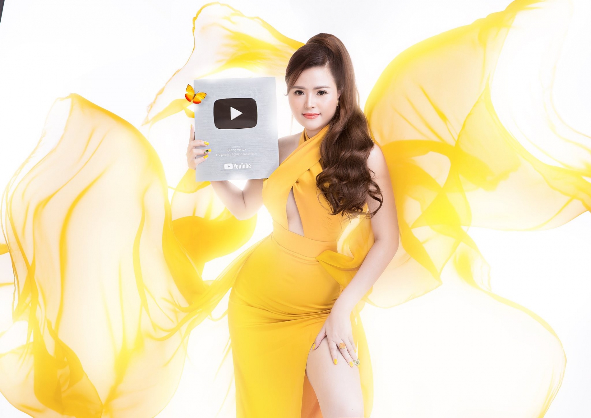 Doanh nhân Vũ Thị Hà Giang - Càng bận rộn với đam mê càng thấy cuộc đời mình có ý nghĩa - Ảnh 1