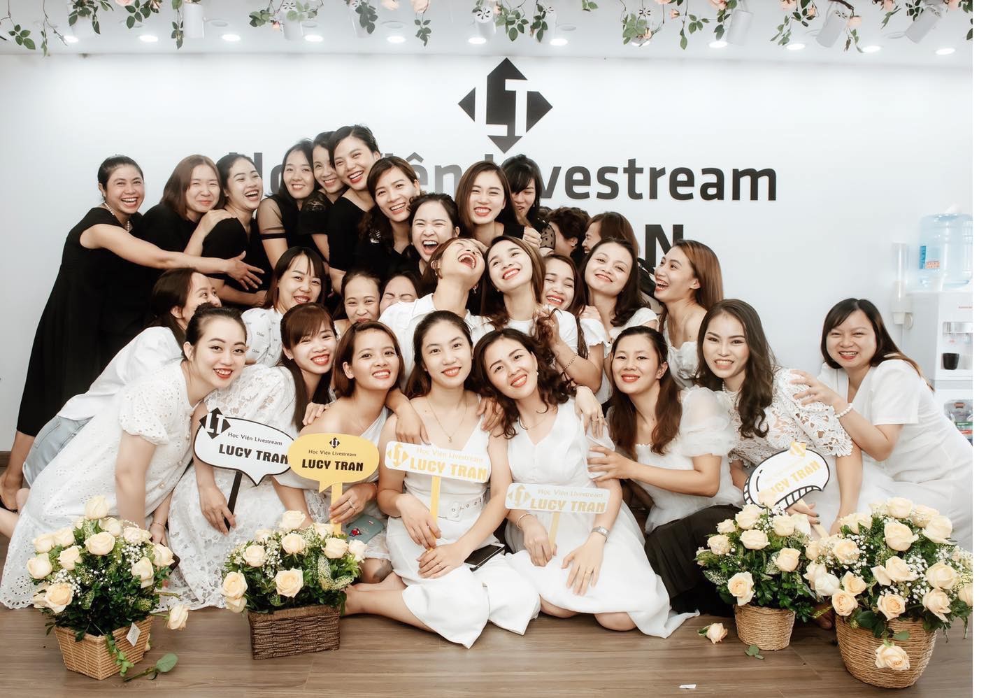 Chị luôn không ngừng cố gắng cùng với Học viện livestream Lucy Tran