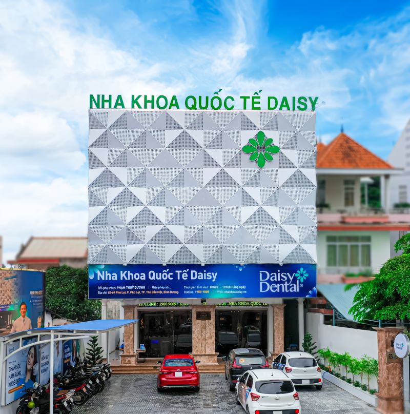 Nha khoa Quốc tế DAISY là hệ thống Nha khoa tiêu chuẩn Châu Âu đầu tiên tại Việt Nam Nha khoa Quốc tế DAISY là hệ thống Nha khoa tiêu chuẩn Châu Âu đầu tiên tại Việt Nam