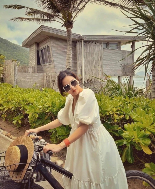Động thái của Phanh Lee sau nghi vấn mang thai con đầu lòng với chồng đại gia - Ảnh 2 Động thái của Phanh Lee sau nghi vấn mang thai con đầu lòng với chồng đại gia - Ảnh 2
